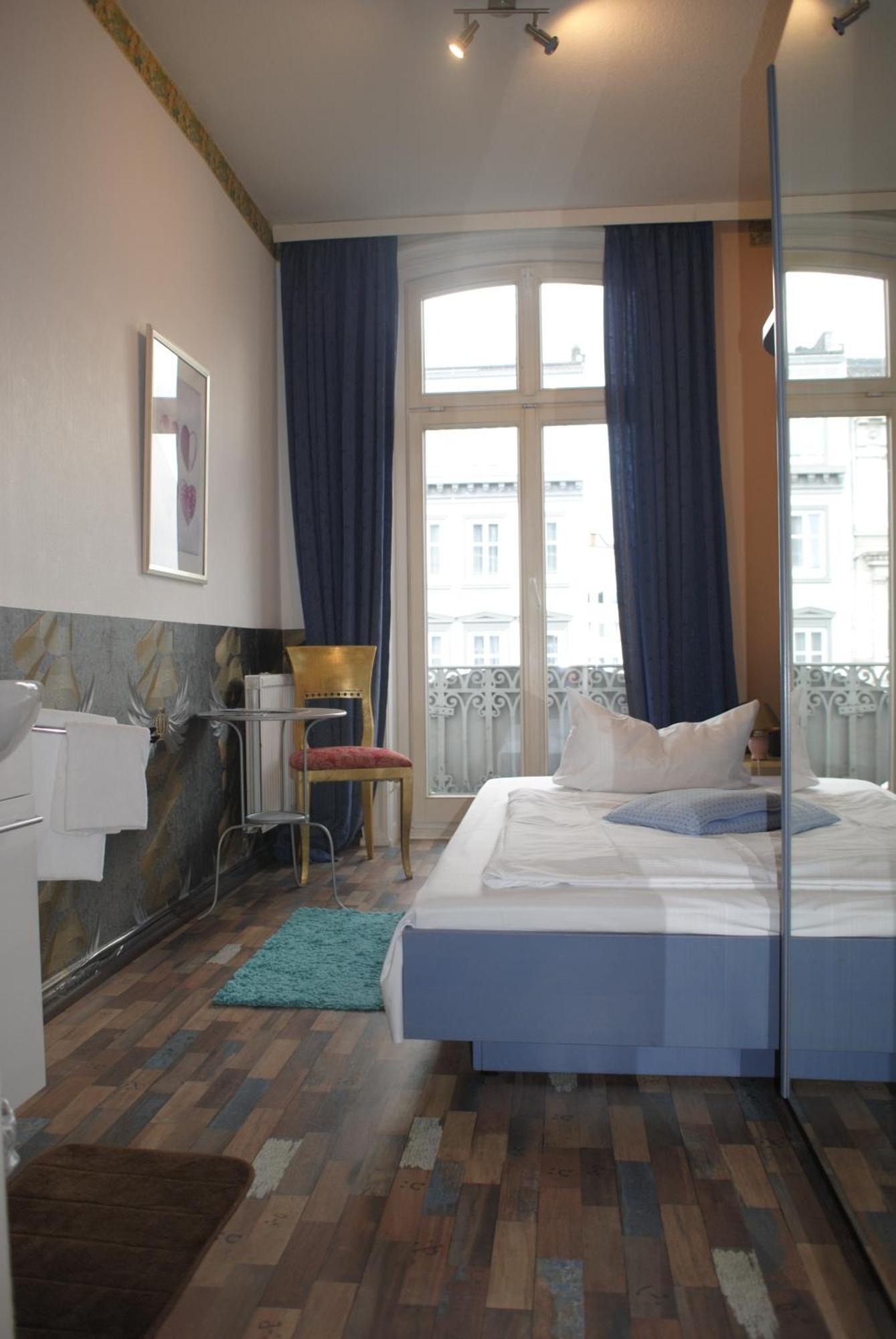 Hostel Single Room with Shared Bathroom
